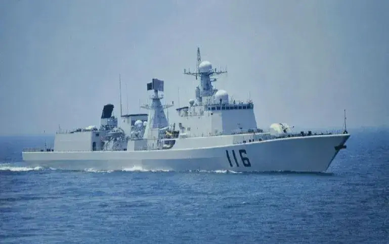 探索中国海军的杰出力量，171驱逐舰的多重用途，中国海军杰出力量，揭秘171驱逐舰的多重用途与实力展现