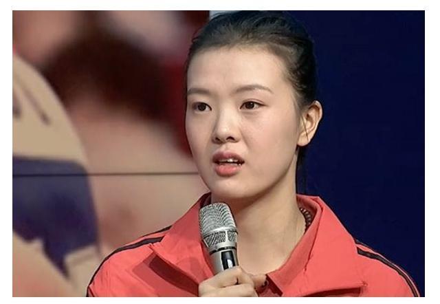 CCTV6被点名批评，媒体责任与公众期待的失衡，CCTV6遭点名批评，媒体责任与公众期待之间的失衡