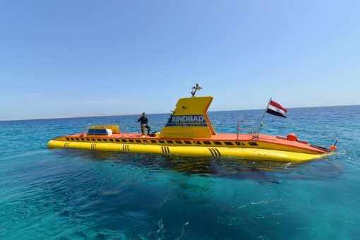 辛巴达号潜艇，深海探险的未来之旅，辛巴达号潜艇，深海探险的未来之旅探索启程