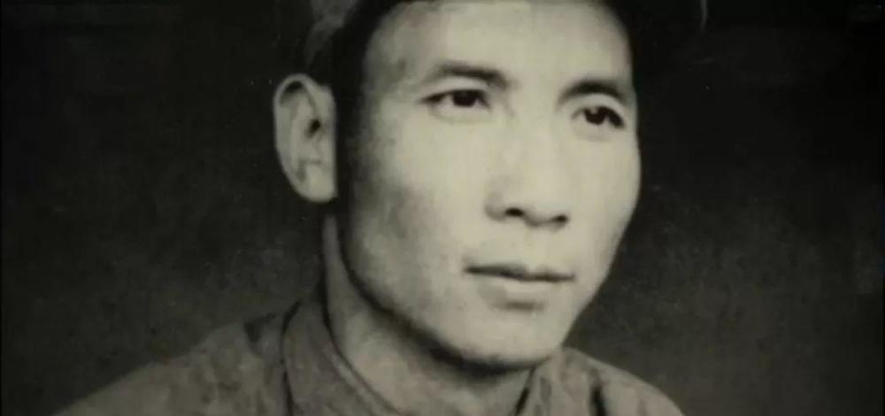 曹步墀为何被称为将军，一位卓越将领的崛起与成就，卓越将领曹步墀的崛起与成就，将军称号背后的故事