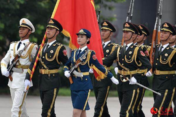 中国人民解放军仪仗队女兵高远，新时代的女英雄风采，中国人民解放军仪仗队女兵高远，新时代女英雄风采展现