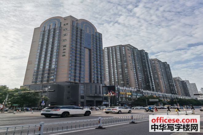 美东国际B座入口的详细位置及其重要性，美东国际B座入口位置揭秘，关键入口的重要性与影响