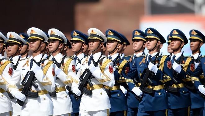 俄罗斯阅兵仪式中的中国仪仗队，传统与现代的交融，俄罗斯阅兵仪式中的中国仪仗队，传统与现代的华丽交融