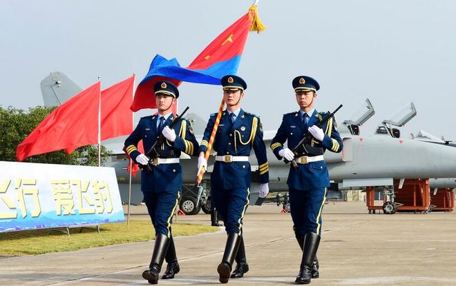 中国人民解放军空军网站，展示空军实力与担当的重要平台，中国人民解放军空军网站，展示空中力量实力与担当的权威平台