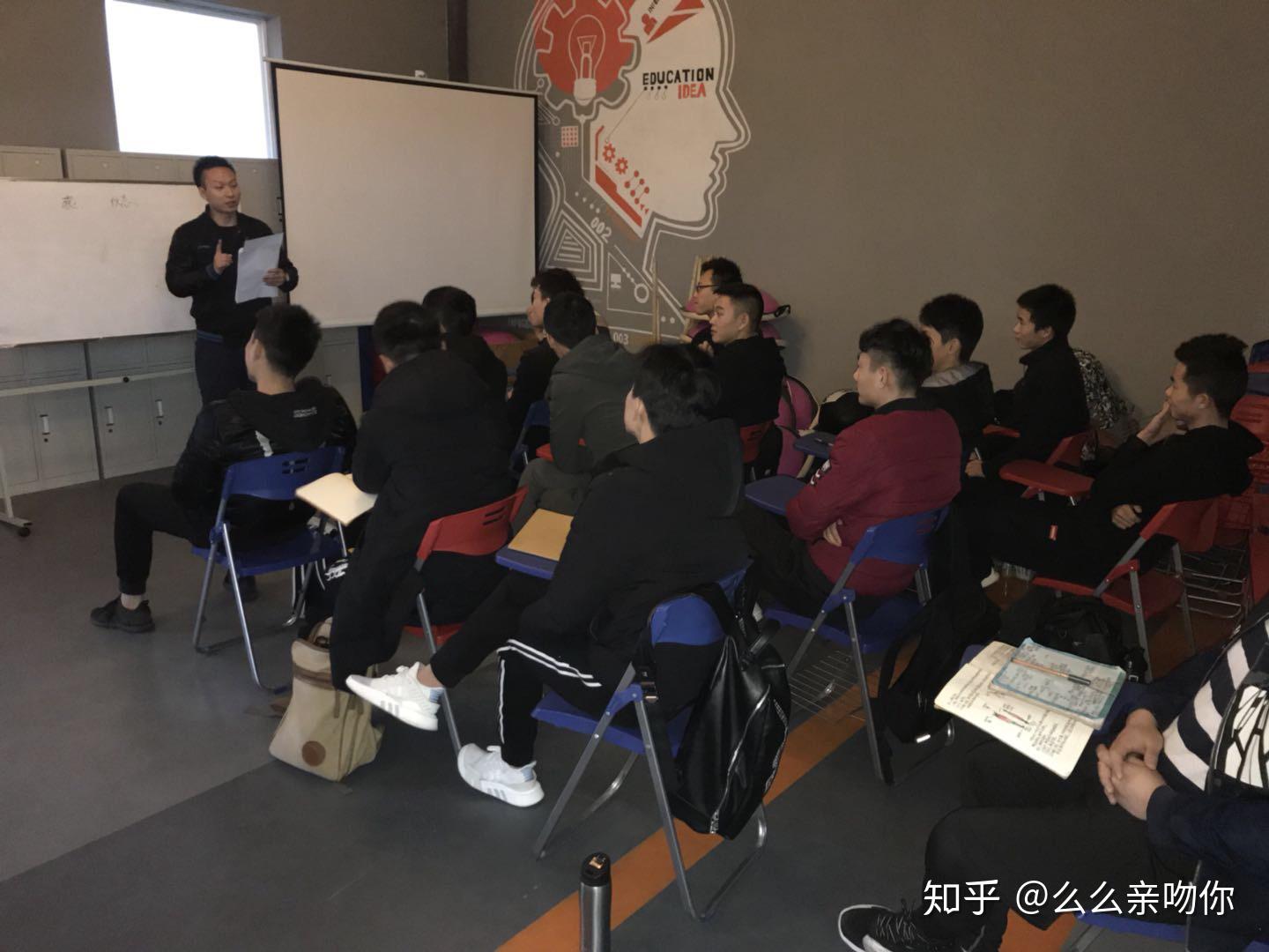 芷江猎人职业培训学校，培育新时代技能人才的摇篮，芷江猎人职业培训学校，新时代技能人才的培育摇篮