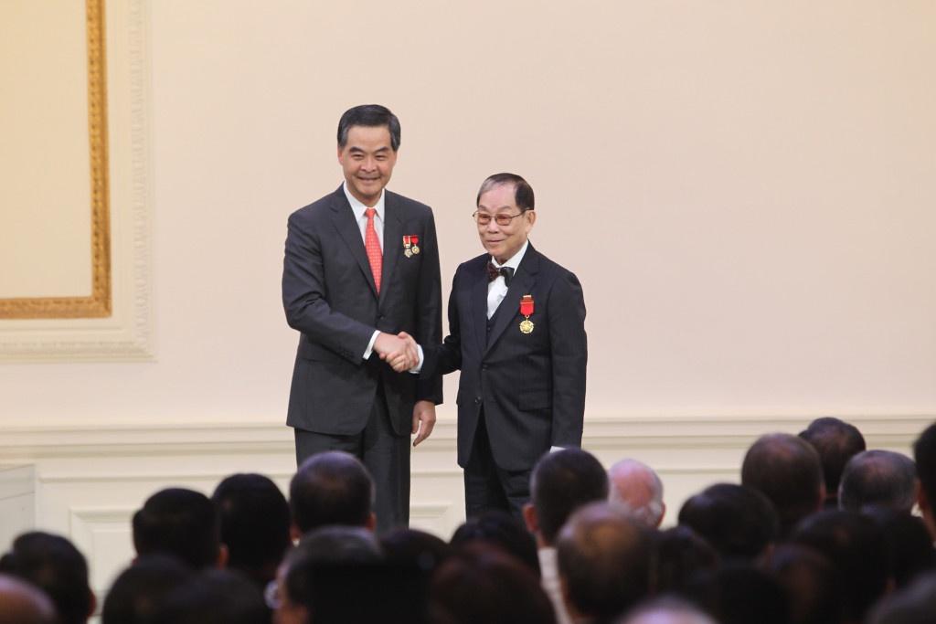财经 第958页