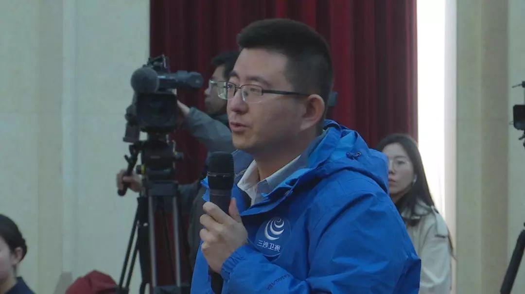 最近特火的海军大校发言人，时代的强音与海军的骄傲，海军大校发言人，时代的强音，海军的荣耀代表