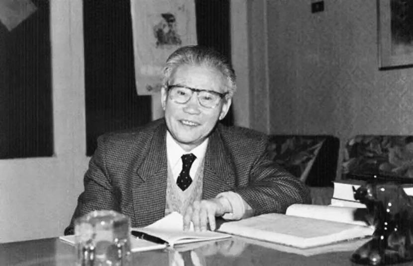 彭士禄,一位杰出的科学家的个人简介,彭士禄,杰出科学家的生平简介