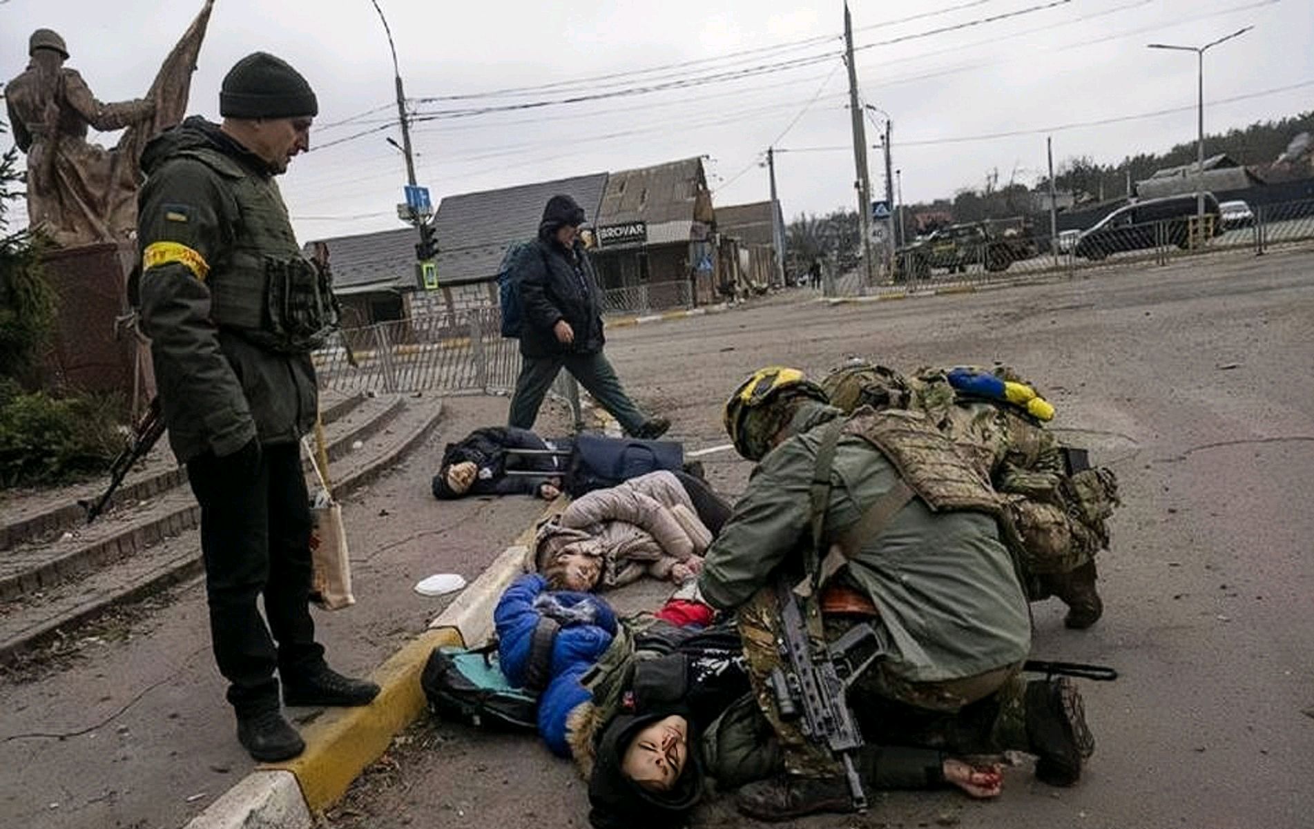 俄乌战争下的人民惨状，俄乌战争背景下的人民困境