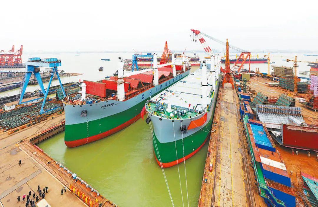 直-18货仓尺寸深度解析,直-18货仓尺寸深度解析与特点探究