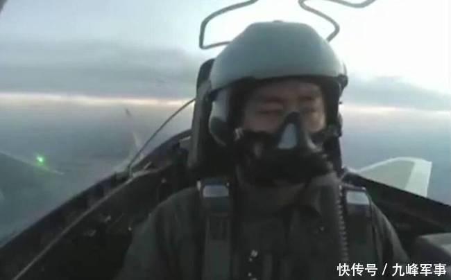 邱铁峰，铸就传奇的勇者之路，邱铁峰，勇者之路铸就传奇人生