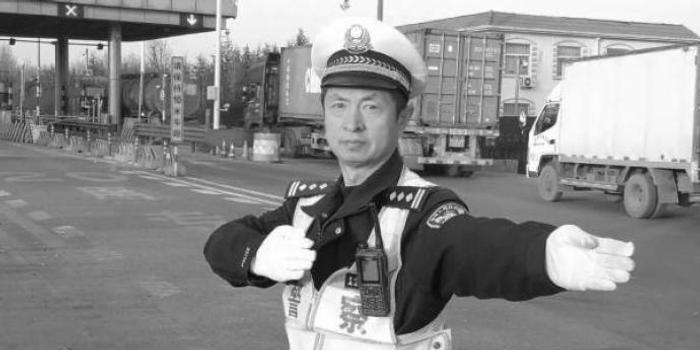 祁发宝与李涌，交警精神的传承与发扬，祁发宝与李涌，交警精神的传承与弘扬