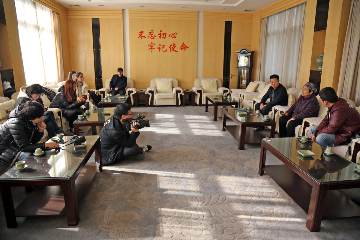 揭秘管家婆一肖一码必中一肖，探索彩票预测的真相，揭秘彩票预测真相，管家婆一肖一码必中秘诀探索
