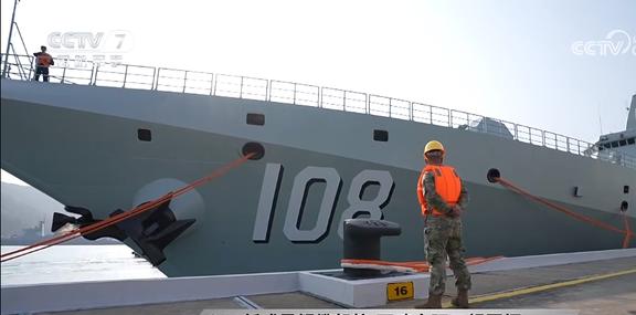 揭秘中国海军的骄傲，052C型驱逐舰的卓越水平，揭秘中国海军的骄傲，052C型驱逐舰卓越性能揭秘