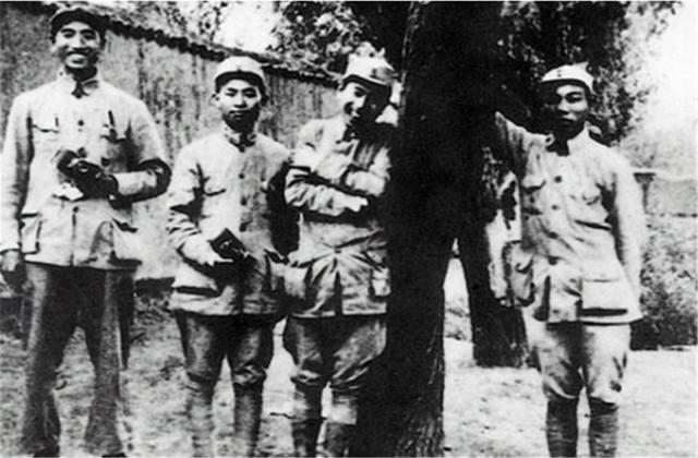 丁晓军将军的伴侣，一位值得尊敬的女性，丁晓军将军的伴侣，一位令人敬佩的女性