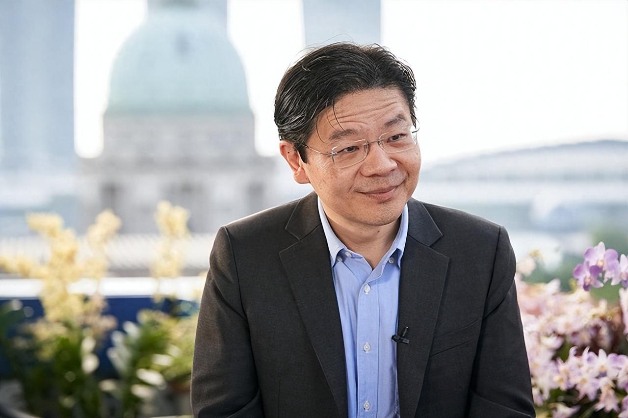 李明博的亲华与否，多维度视角下的观察与解读，李明博亲华态度解析，多维度视角下的观察与解读