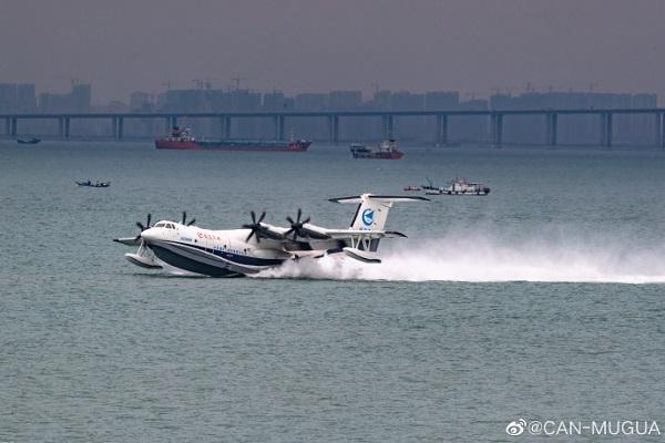 蛟龙600成功首飞,中国航空工业的崭新里程碑,蛟龙600成功首飞,中国航空工业的辉煌里程碑