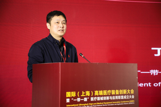 独臂丁晓东，坚韧不拔的人生典范，独臂丁晓东，坚韧人生的典范
