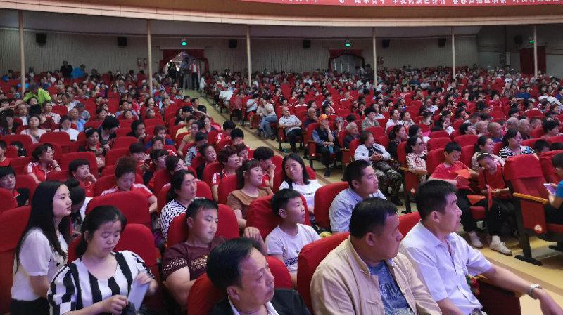 美言网络论坛，连接思想，共筑美好未来，美言网络论坛，思想连接，共筑未来之梦