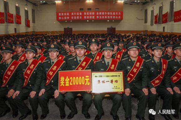 红一连的先进事迹，英勇无畏，铸就辉煌传奇，红一连英勇事迹铸就辉煌传奇，无畏精神铸就传奇之路