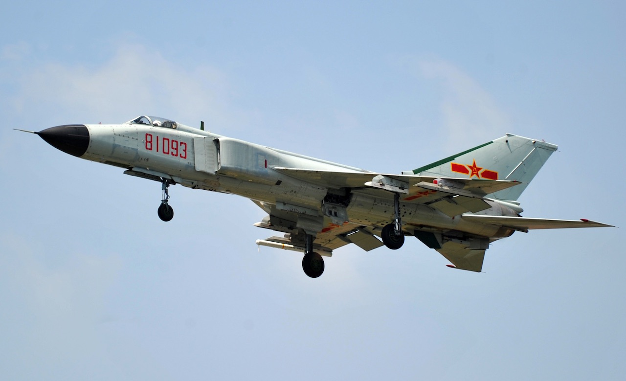 歼八之父——中国航空工业的骄傲，歼八之父——中国航空工业的辉煌传奇