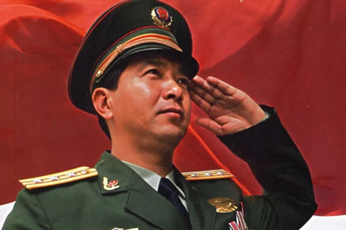 独臂将军丁晓兵，不屈的荣耀与坚韧的力量，独臂将军丁晓兵，荣耀与坚韧的力量展现不屈斗志