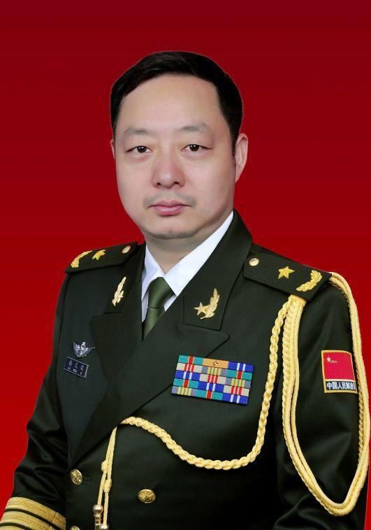 陆军副参谋长的角色与职责，陆军副参谋长的角色与职责解析