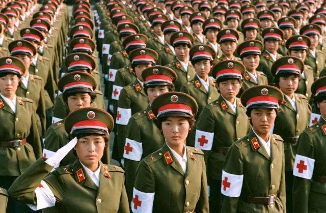 重温历史，84年女兵阅兵高清视频回顾，重温历史，女兵阅兵高清视频回顾，岁月见证巾帼风采
