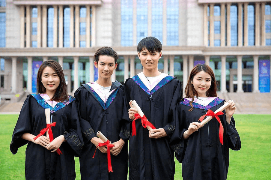 刑警学院与985高校，孰强孰弱之探讨，刑警学院与985高校，孰强孰弱深度探讨
