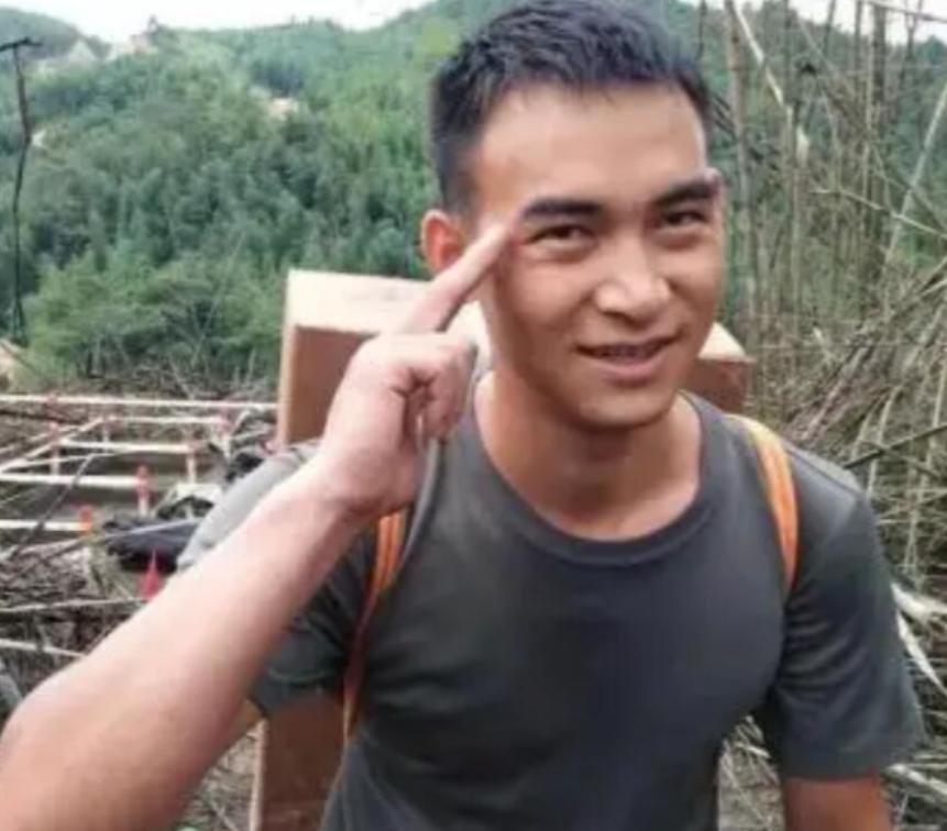 立一等功待遇，荣誉背后的价值与意义，立一等功荣誉背后的价值与意义，超越待遇的非凡成就