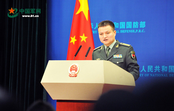 国防军事频道主持人丁丽的独特魅力与影响力，国防军事频道主持人丁丽的魅力与影响力解析
