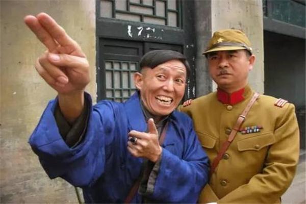 海军汕头舰，捍卫海疆的钢铁长城，海军汕头舰，捍卫海疆的钢铁卫士