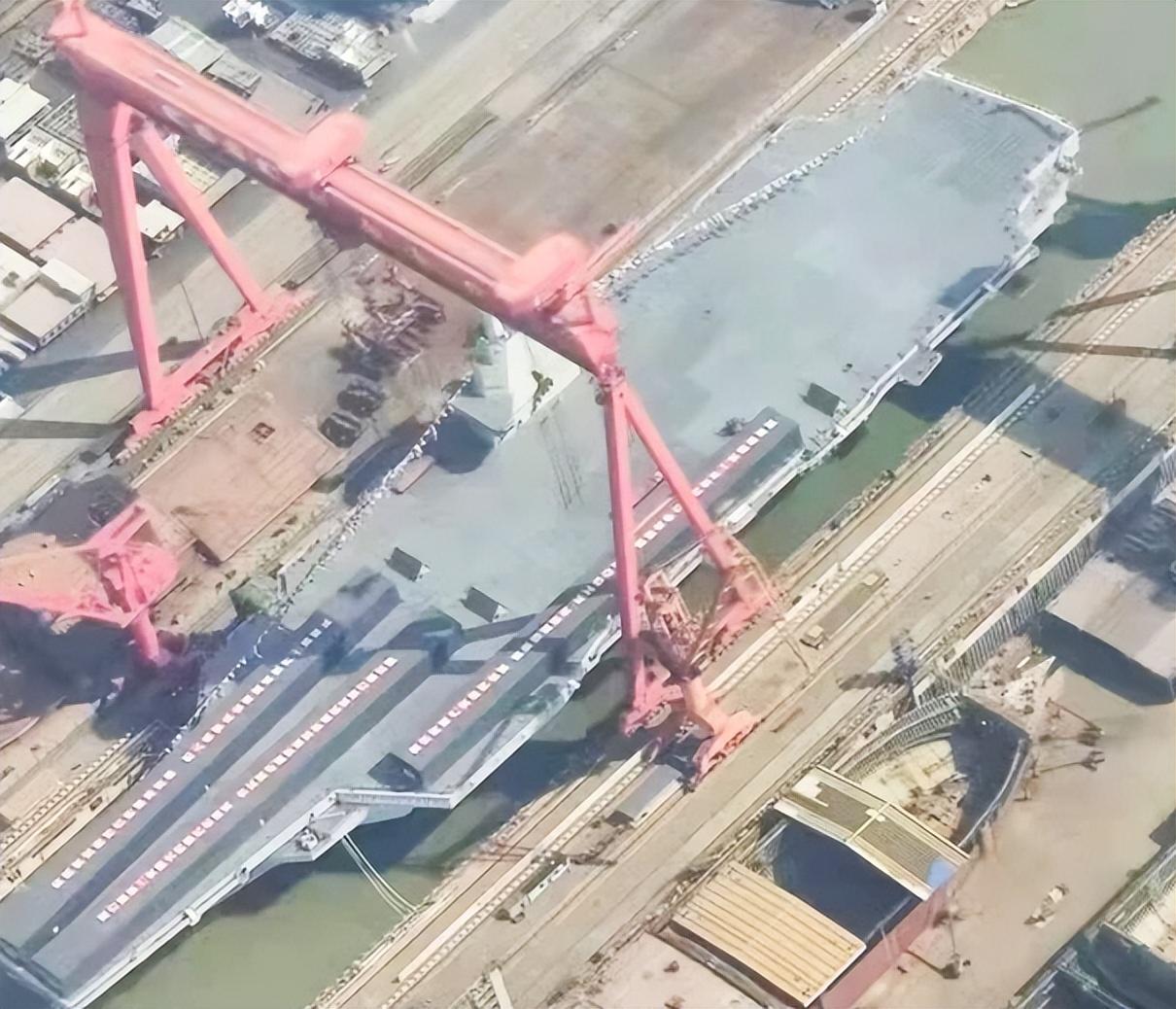航空母舰，海上的霸主与国家的力量象征，航空母舰，海上霸主与国家力量象征