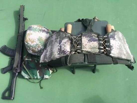 铁血军用品，品质、精神与荣耀的象征，铁血军用品，品质、精神与荣耀的典范标志