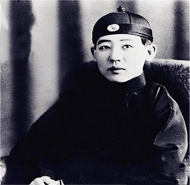 新九军孙良化原型，历史中的传奇人物，新九军孙良化原型，历史传奇人物揭秘