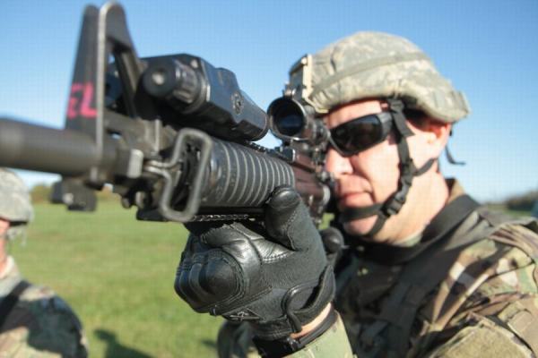 美国单兵武器图片大全，历史与现状的全方位展示，美国单兵武器大全，历史演变与现状全方位展示图片