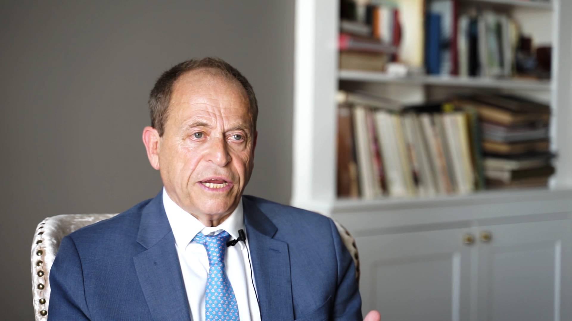 中美合作意味着什么，超越差异，共筑未来，中美合作，跨越差异，共筑未来之桥