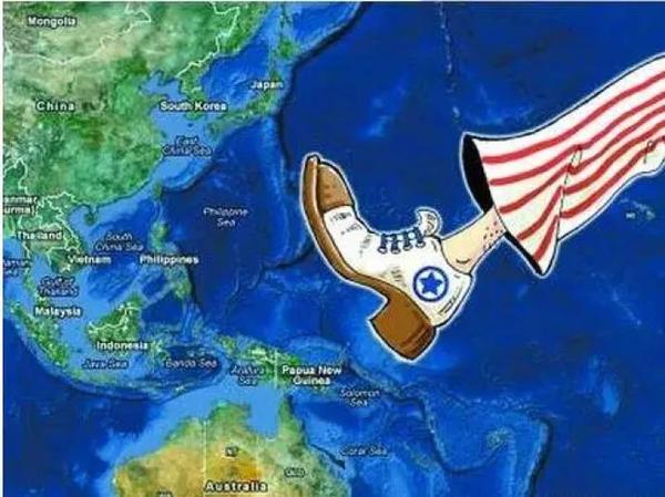 美国航母进入南海与中国的应对策略，为何中国不开炮？，美国航母南海行动与中国的应对策略，为何中国选择和平应对？