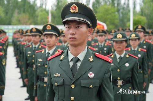 探索未来，2024年武警服装的创新与发展，探索未来，武警服装创新与发展展望至2024年