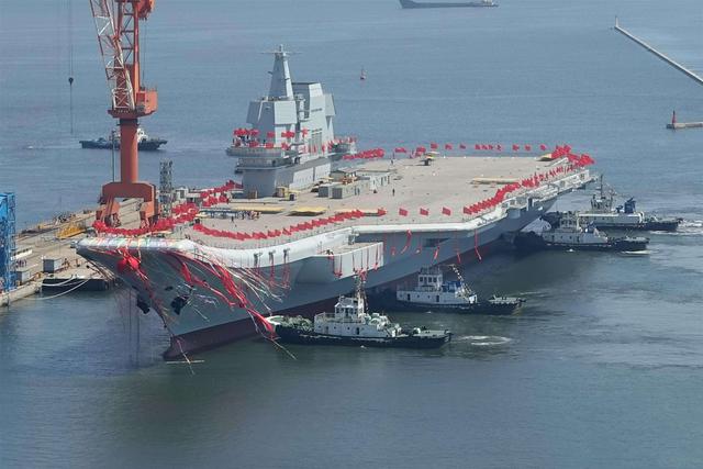 国产第四艘航母下水时刻,揭示未来海军力量的崭新篇章,国产第四艘航母下水,海军力量崭新篇章开启