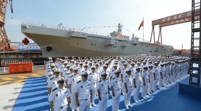 海南舰与出云号，两大战舰的比较与探讨，海南舰与出云号，两大战舰对比探讨