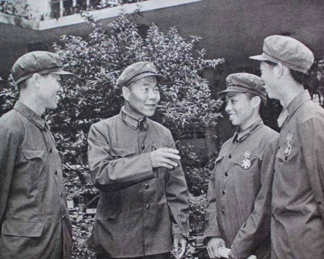 对越自卫反击战中的英雄之师，揭秘十四军军长身份，揭秘对越自卫反击战中的英雄之师，十四军军长身份揭秘