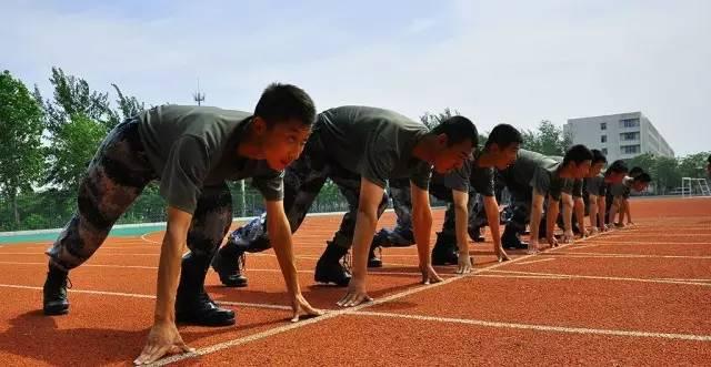 迷彩的意义与内涵，迷彩的意义与内涵解析
