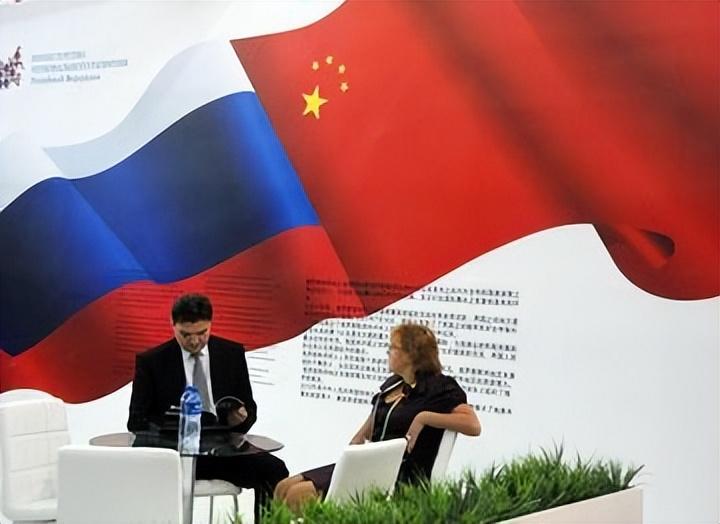 美国向台湾提供80亿武器背后的复杂考量与影响，美国向台湾提供武器背后的复杂考量与影响，揭秘80亿背后的故事