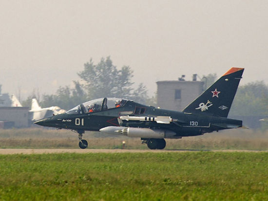 雅克-130教练机及其生产国的探究,雅克-130教练机及其生产国深度探究