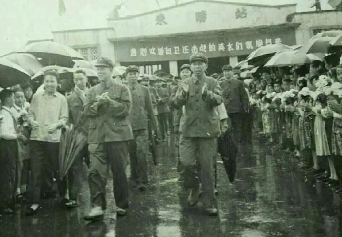 关于对越反击战洗尸图的深度探讨，对越反击战洗尸图深度解析