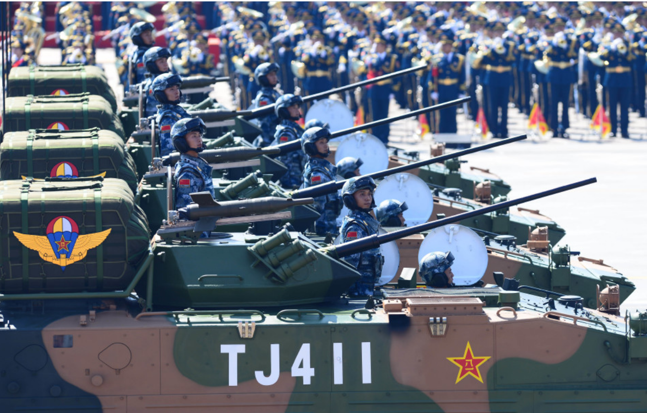 庆祝胜利日，回顾与展望——纪念抗战胜利阅兵盛典，纪念抗战胜利阅兵盛典，回顾历史，展望未来的胜利日庆典