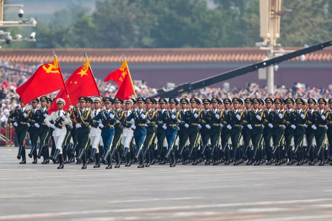 国庆阅兵，视频与照片中的壮丽瞬间，国庆阅兵，壮丽瞬间的视频与照片回顾