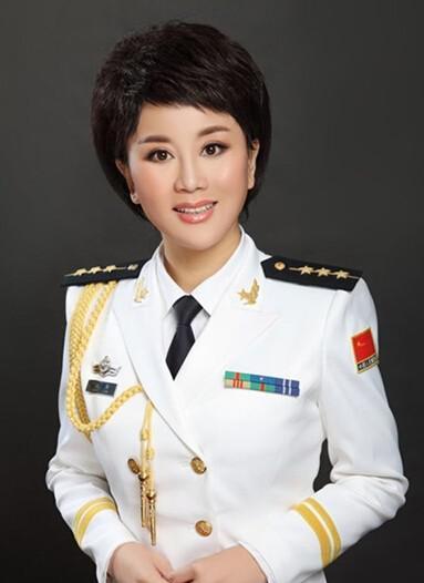 军事文艺主持人的角色与特质，探寻军事文艺主持人的多元面貌，军事文艺主持人的多元角色与特质解析