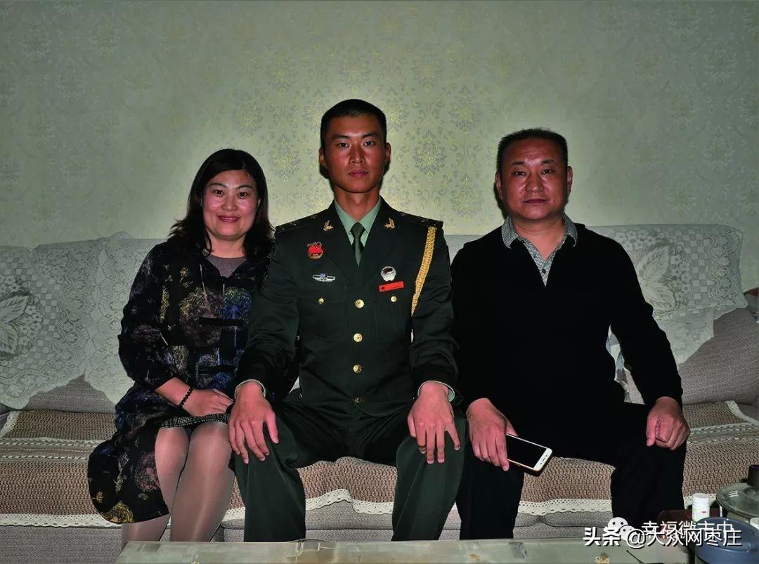 阅兵方阵中的身高艺术，展现力量与荣耀的舞台，阅兵方阵中的身高艺术，力量与荣耀的展现舞台